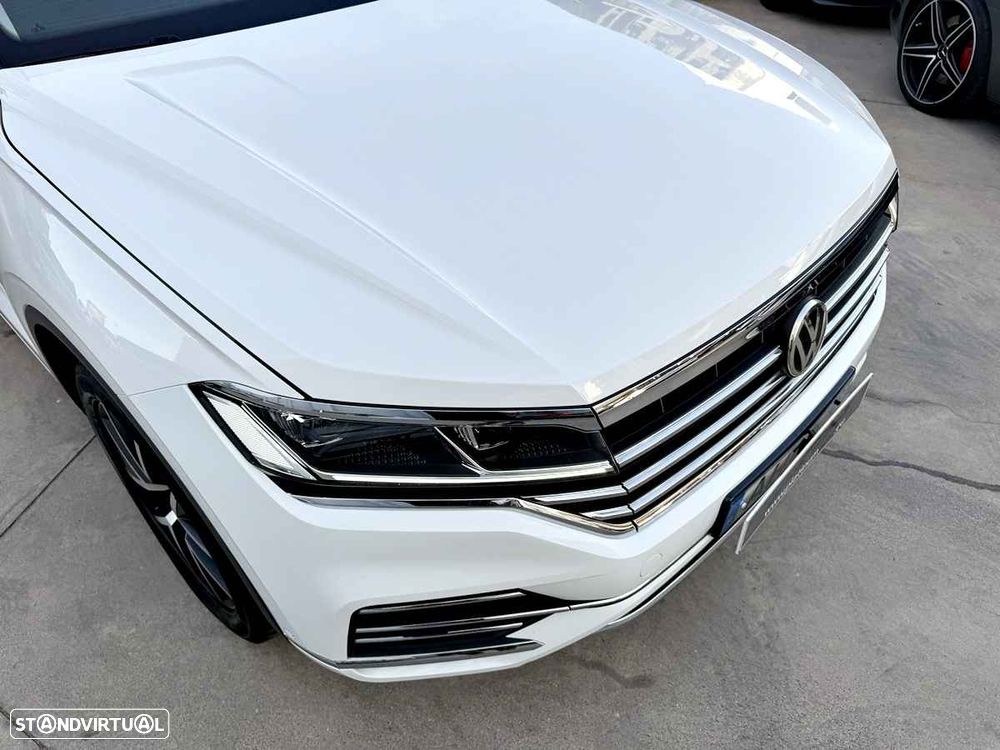 VW Touareg 3.0 TDI V6 Elegance Plus - 40