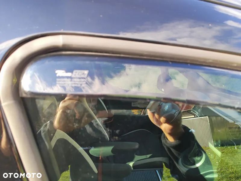 Citroën Berlingo Multispace HDi 115 FAP Exclusive - 24