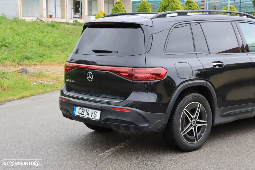 Mercedes-Benz EQB 250+ AMG Line - 7