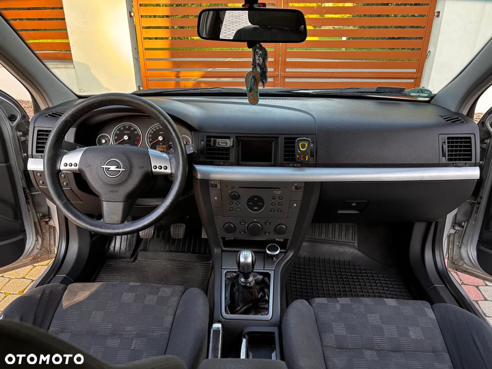 Opel Vectra 1.8 - 18