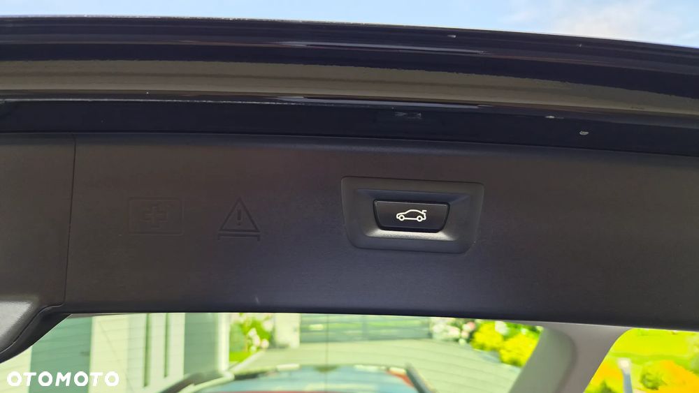 BMW Seria 5 520d - 36