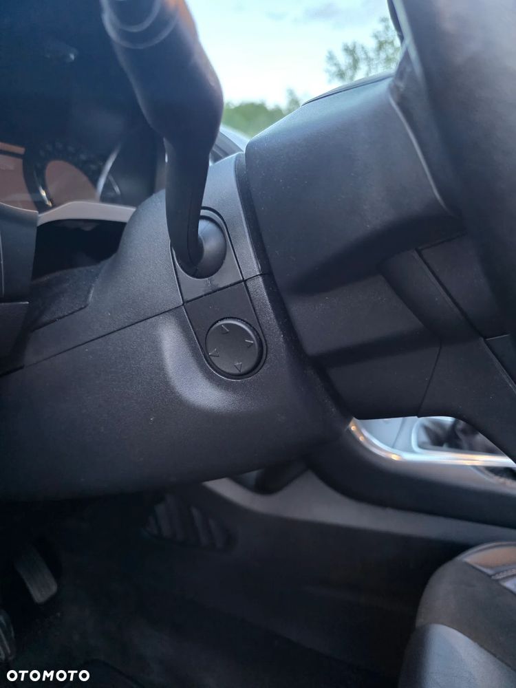 Ford S-Max 2.0 TDCi Titanium - 17