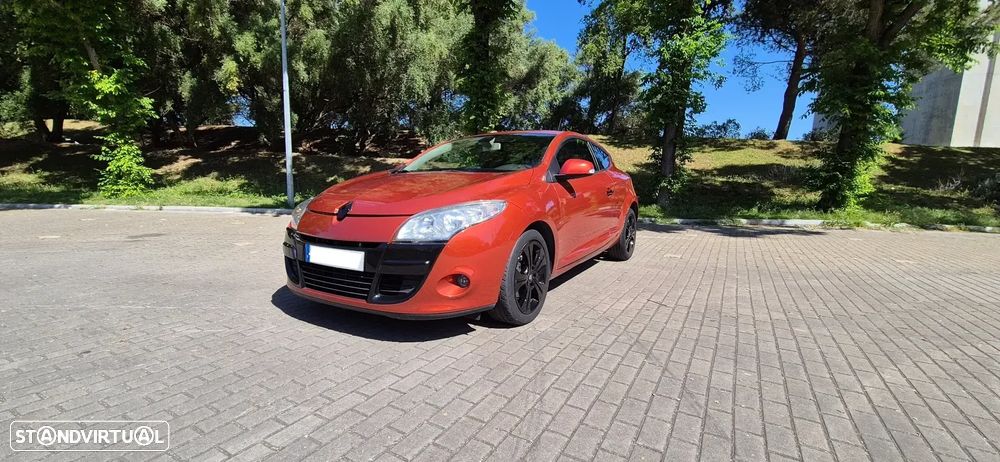 Renault Mégane Coupe dCi 110 FAP Dynamique - 12