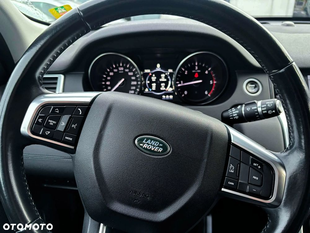Land Rover Discovery Sport D150 FWD R-Dynamic - 11