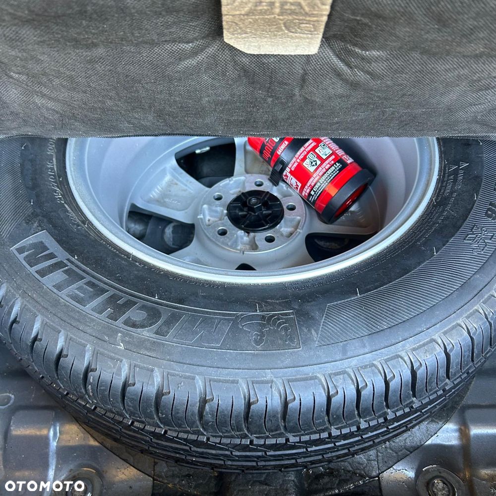 Hyundai ix35 2.0 CRDi 4WD Premium - 32