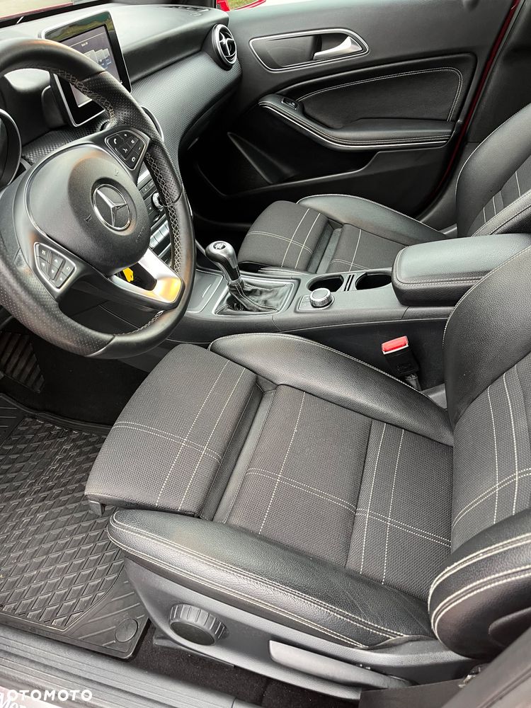 Mercedes-Benz Klasa A 180 d Style - 10