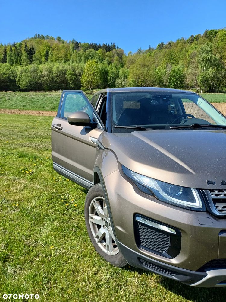 Land Rover Range Rover Evoque 2.0 D180 mHEV R-Dynamic - 2