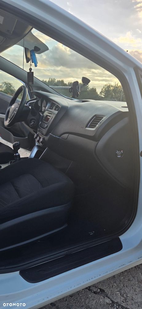 Kia Ceed 1.6 CRDi S - 19