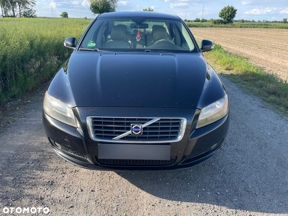Volvo S80 2.4D5 Momentum - 3