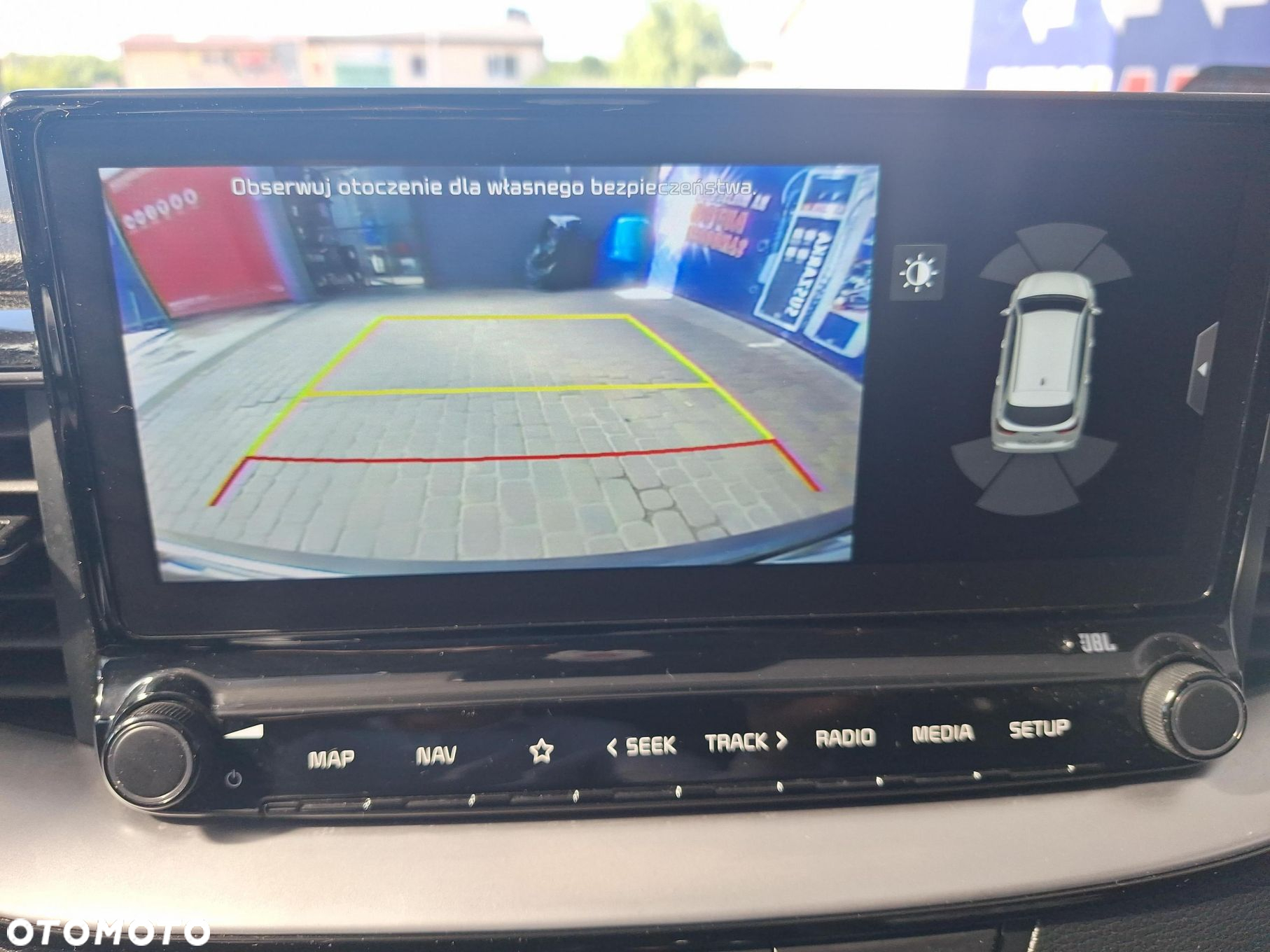 Kia Ceed - 11