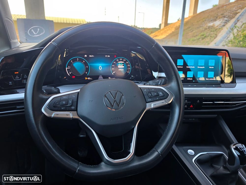 VW Golf Variant 2.0 TDi Urban - 9