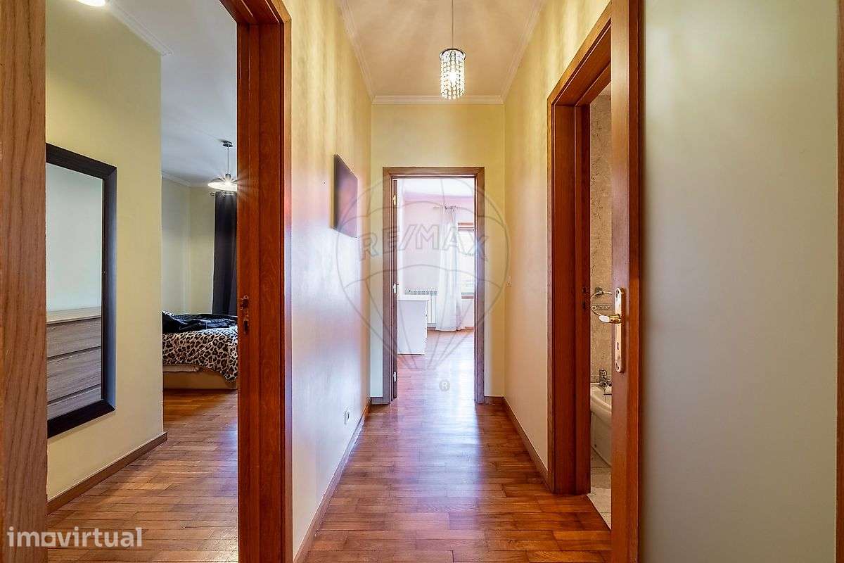 Apartamento T2 para venda - Grande imagem: 2/28