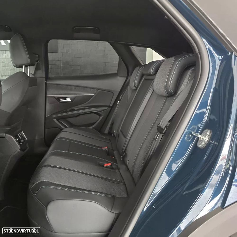 Peugeot 3008 1.6 Hybrid Allure Pack e-EAT8 - 20