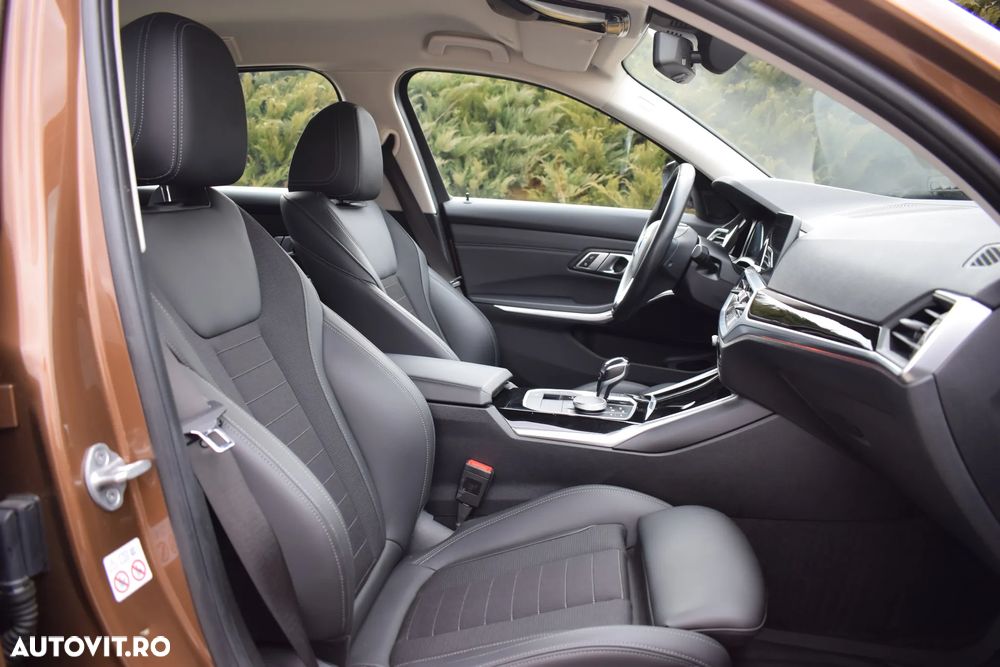 BMW Seria 3 320d Aut. Sport Line - 11