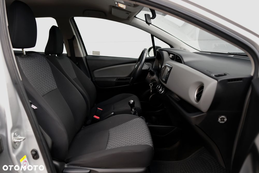 Toyota Yaris 1.0 Premium EU6 - 15