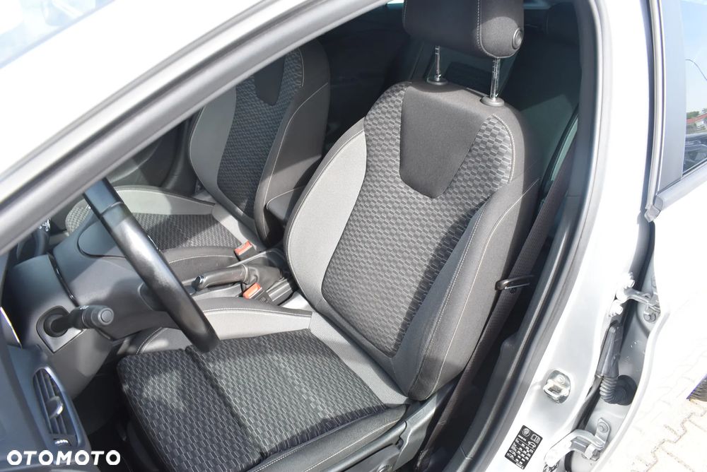 Opel Astra V 1.5 CDTI Edition S&S - 12