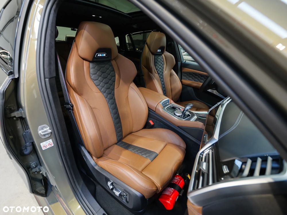BMW X6M - 20