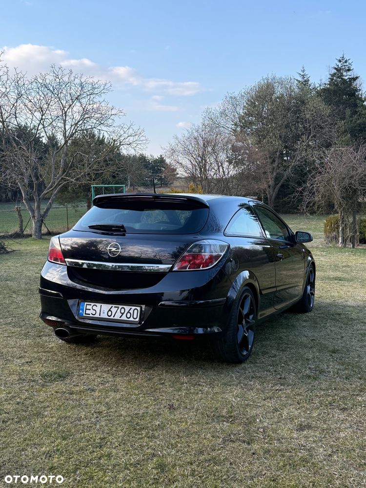 Opel Astra 2.0 T Sport - 4