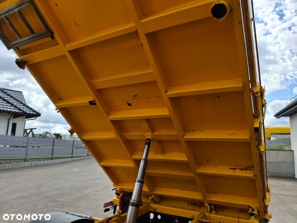 Renault D7.5 Wywrotka Kipper 3 Strony Hak Euro 6 2015r 3 Miejsca Skrzynia Dzielone Burty Bliźniak 7500 KG - 20