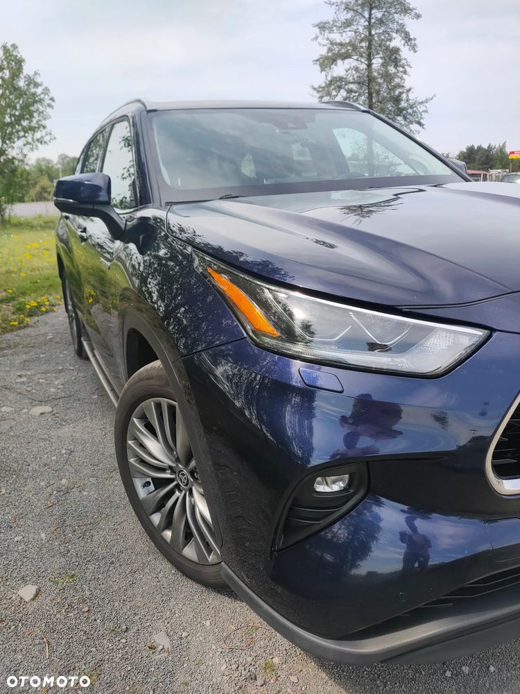 Toyota Highlander 2.5 Hybrid Prestige - 24