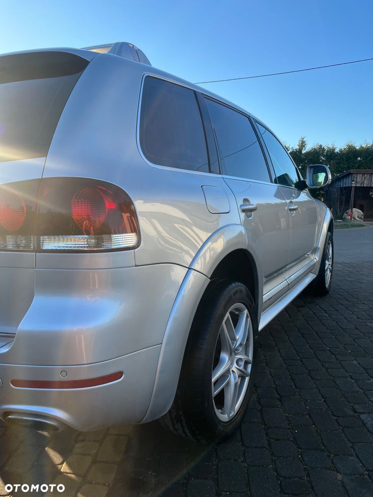 Volkswagen Touareg 3.0 V6 TDI DPF Automatik Individual - 9