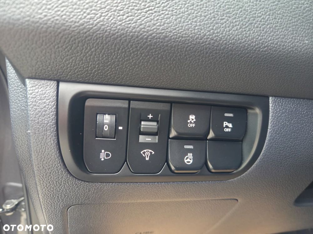 Kia Rio 1.2 L - 18