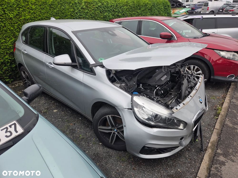 BMW Seria 2 220i Sport - 1