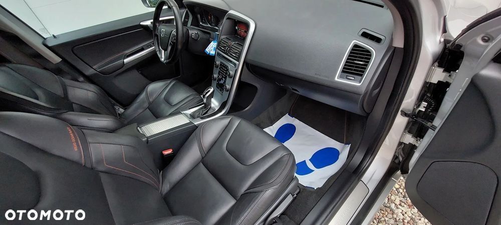Volvo XC 60 D3 Geartronic Ocean Race - 31