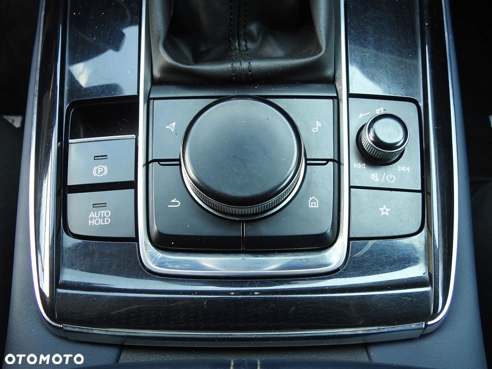 Mazda CX-30 SKYACTIV-D 1.8 - 28