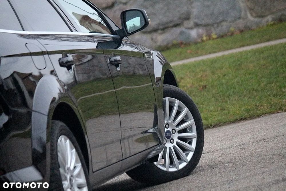 Ford Mondeo 2.0 TDCi Champions Edition - 25