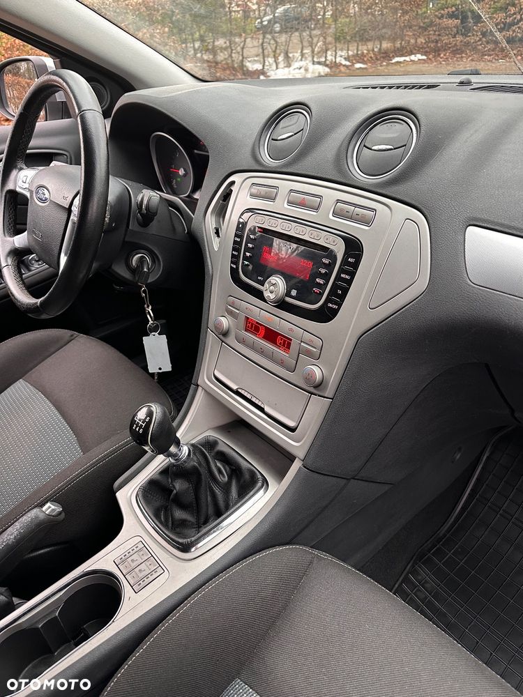 Ford Mondeo 2.0 TDCi Concept - 22