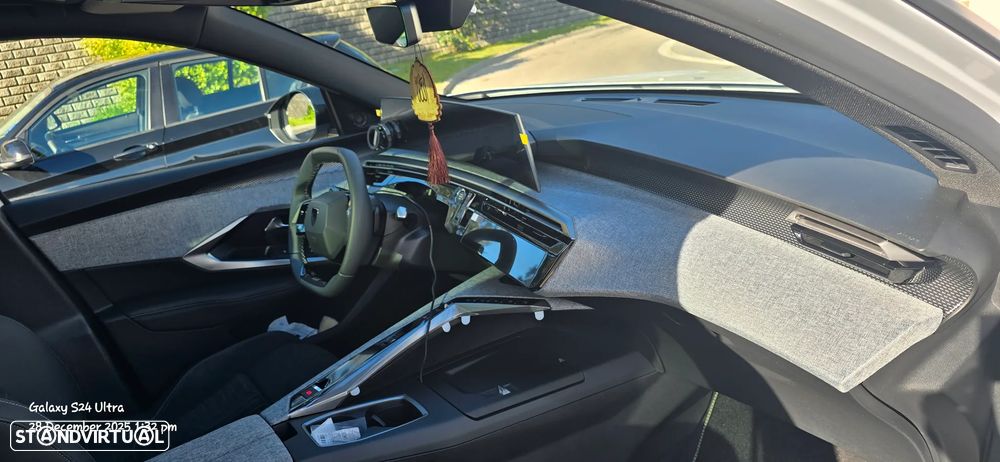 Peugeot 5008 1.2 Hybrid GT e-DCS6 - 12