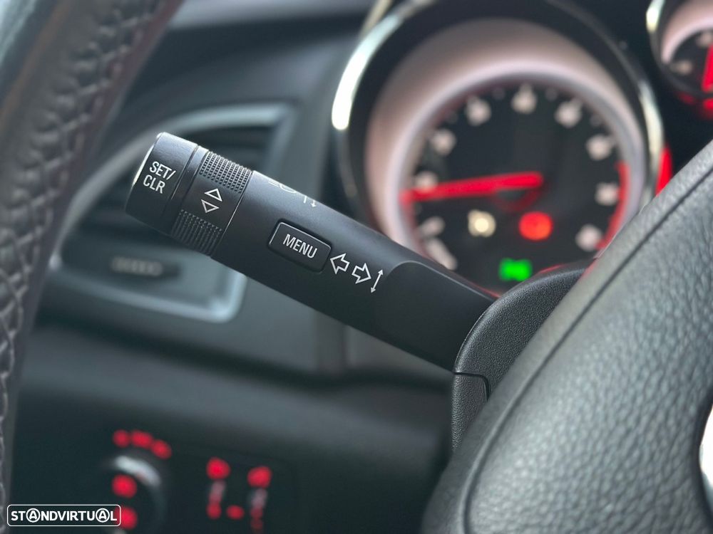 Opel Astra 1.4 T Selection GPL - 25