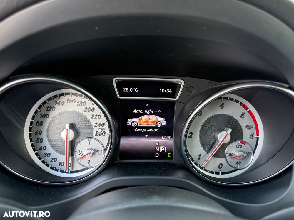 Mercedes-Benz CLA 220 d 4MATIC 7G-DCT UrbanStyle Edition - 17