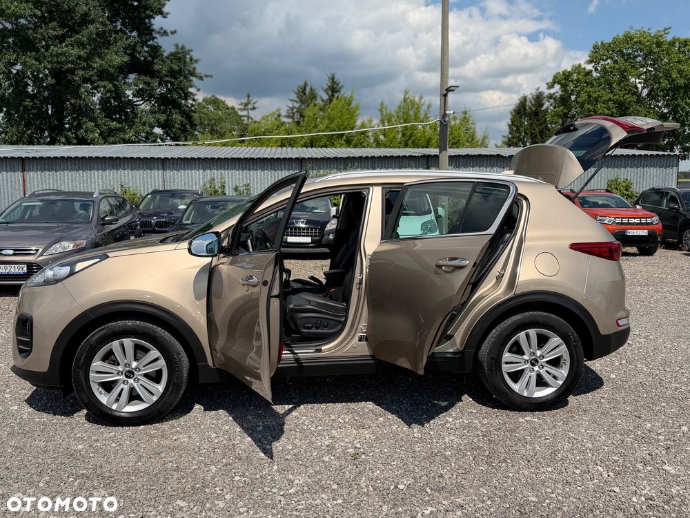 Kia Sportage 1.7 CRDI 2WD Dream-Team Edition - 15