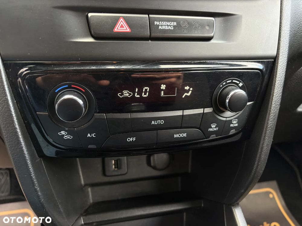 Suzuki Vitara 1.4 Boosterjet Hybrid Comfort - 28
