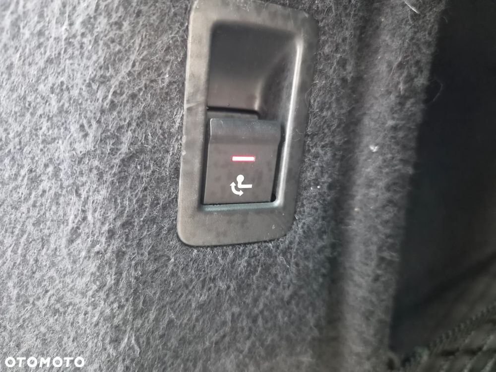 Audi A4 Avant - 9