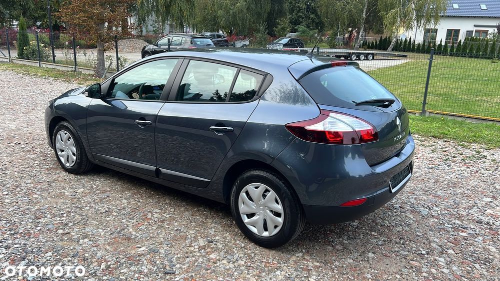 Renault Megane - 18