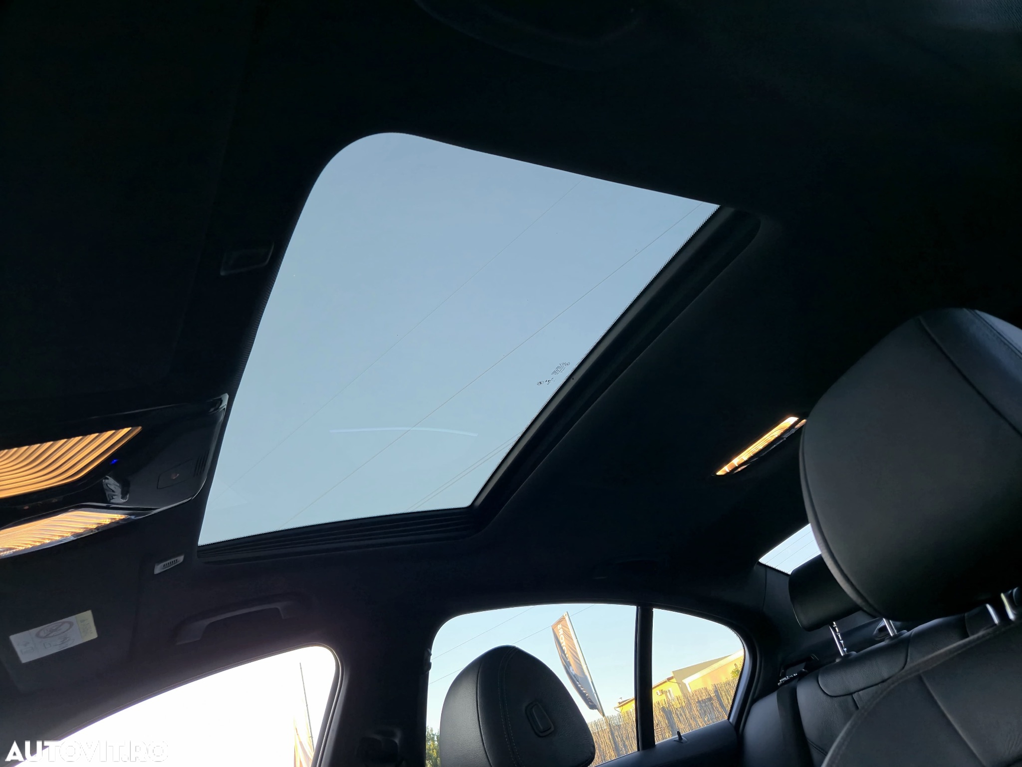 BMW Seria 5 520d xDrive Aut. Luxury Line - 30