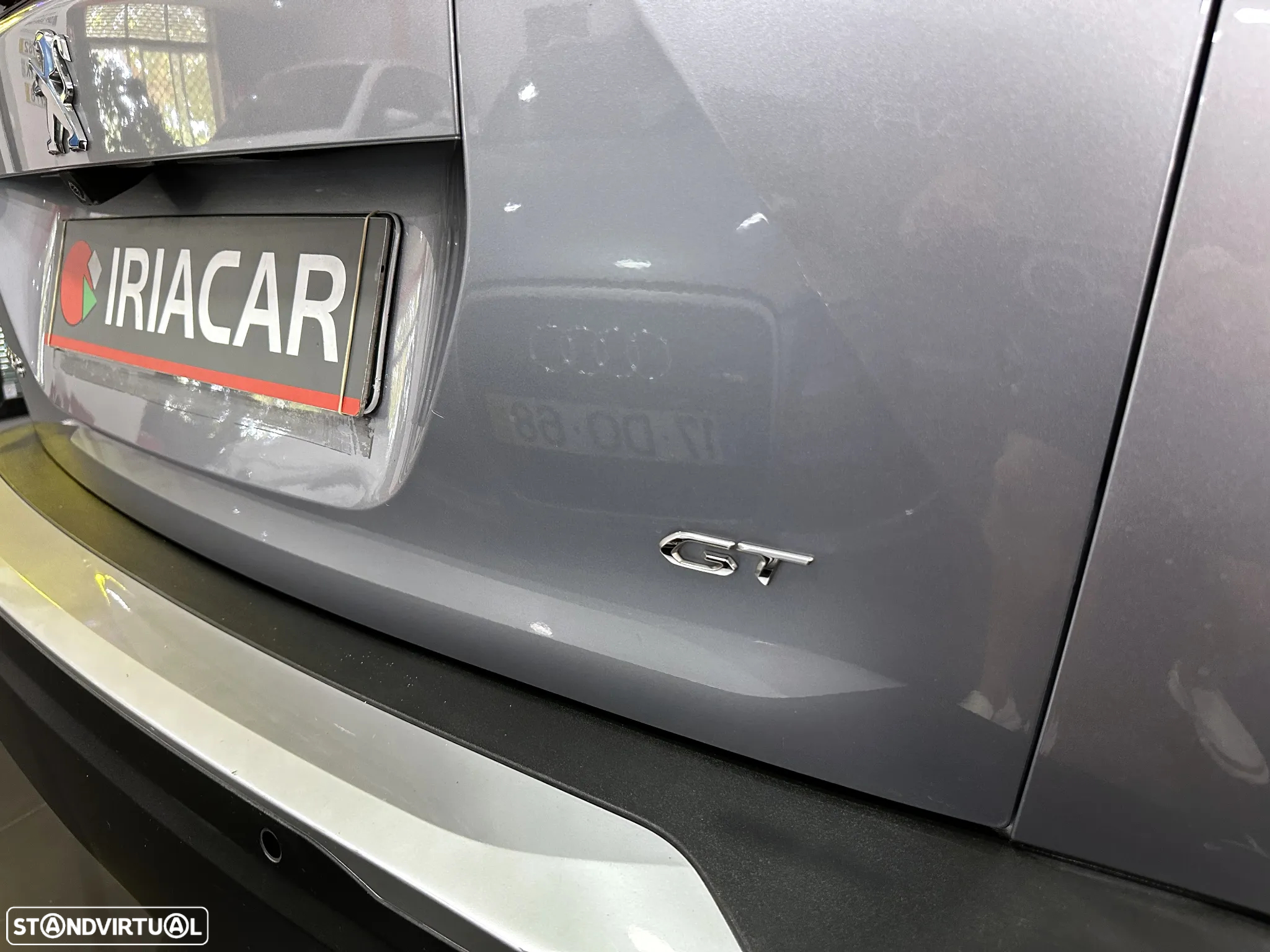 Peugeot e-2008 50 kWh GT Pack - 14