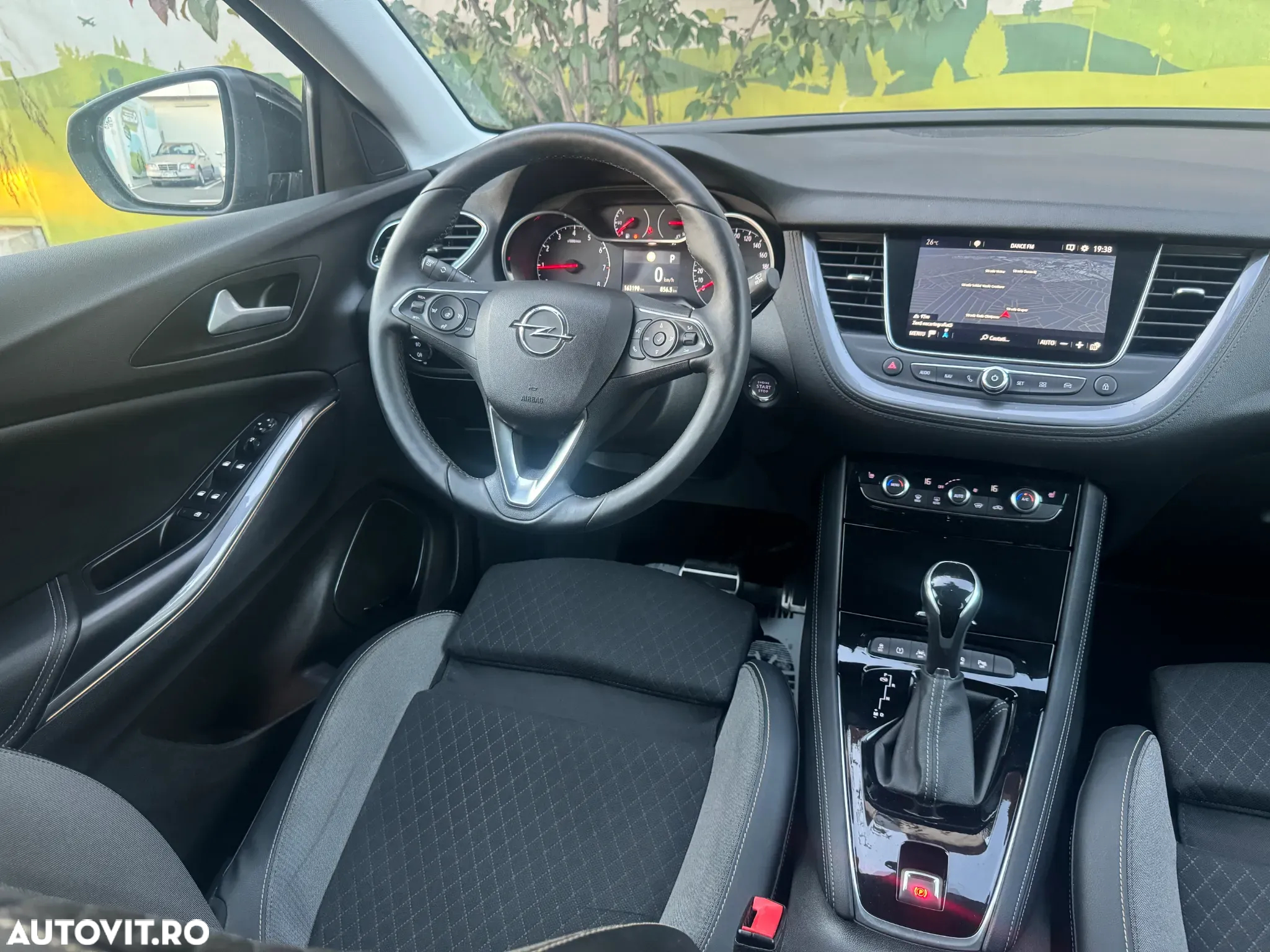 Opel Grandland X 1.2 Turbo START/STOP Ultimate Aut. - 9
