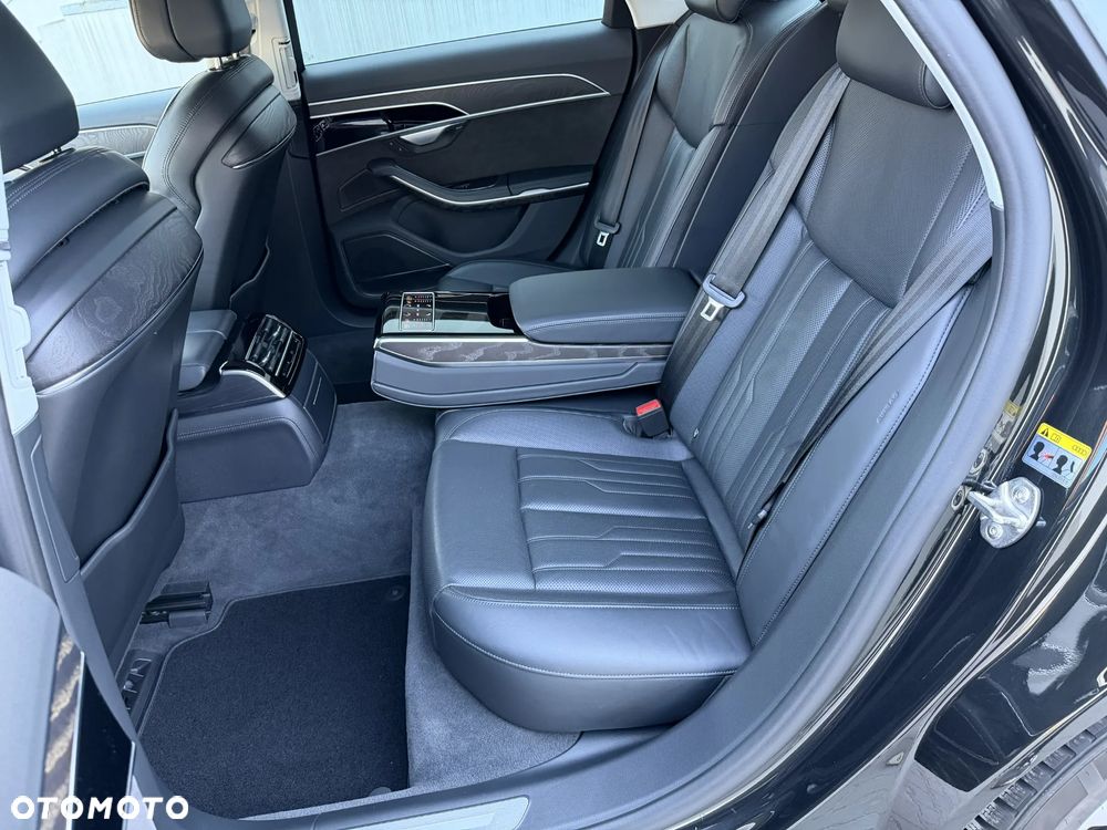 Audi A8 55 TFSI quattro tiptronic - 13