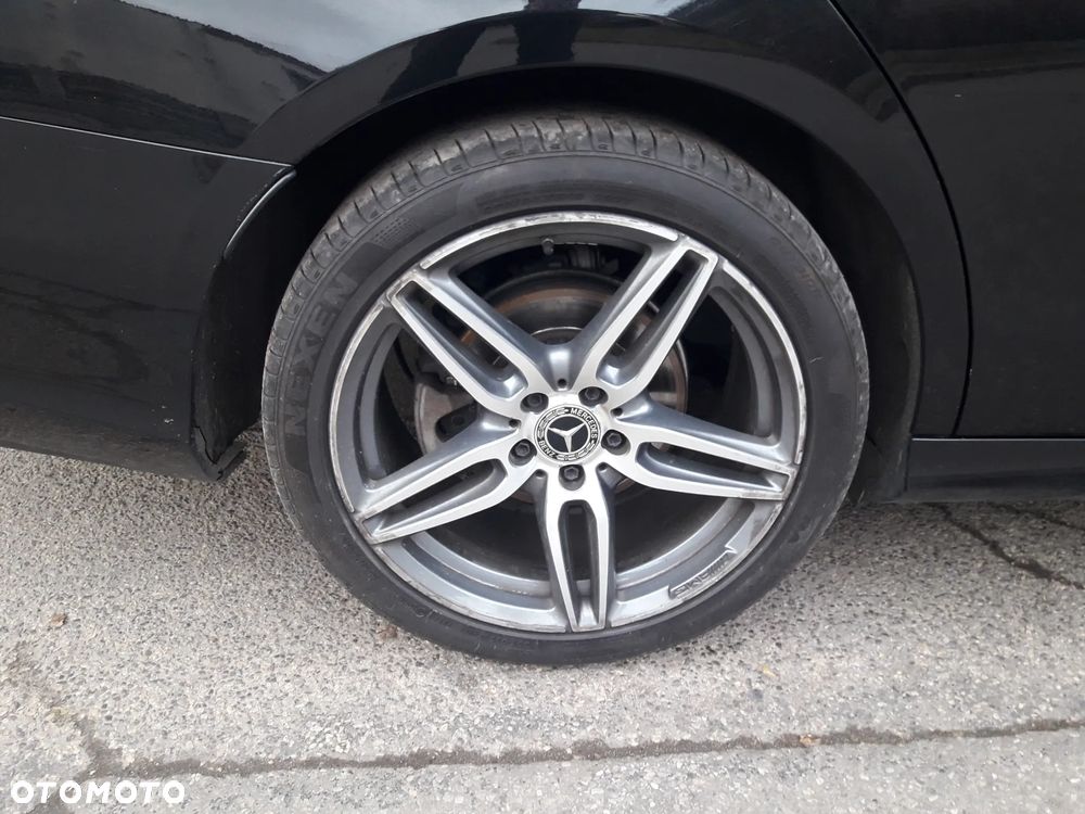 Mercedes-Benz Klasa E 220 d Business Edition 9G-TRONIC - 23