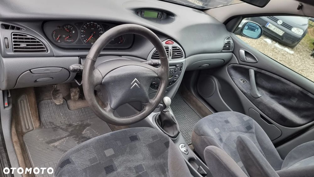 Citroën C5 2.0 HDi Prestige - 8