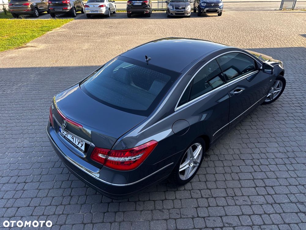 Mercedes-Benz Klasa E - 7