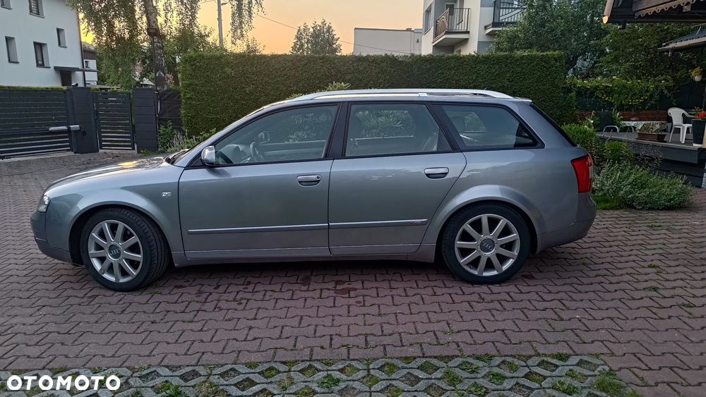 Audi A4 Avant 1.9 TDI quattro - 12