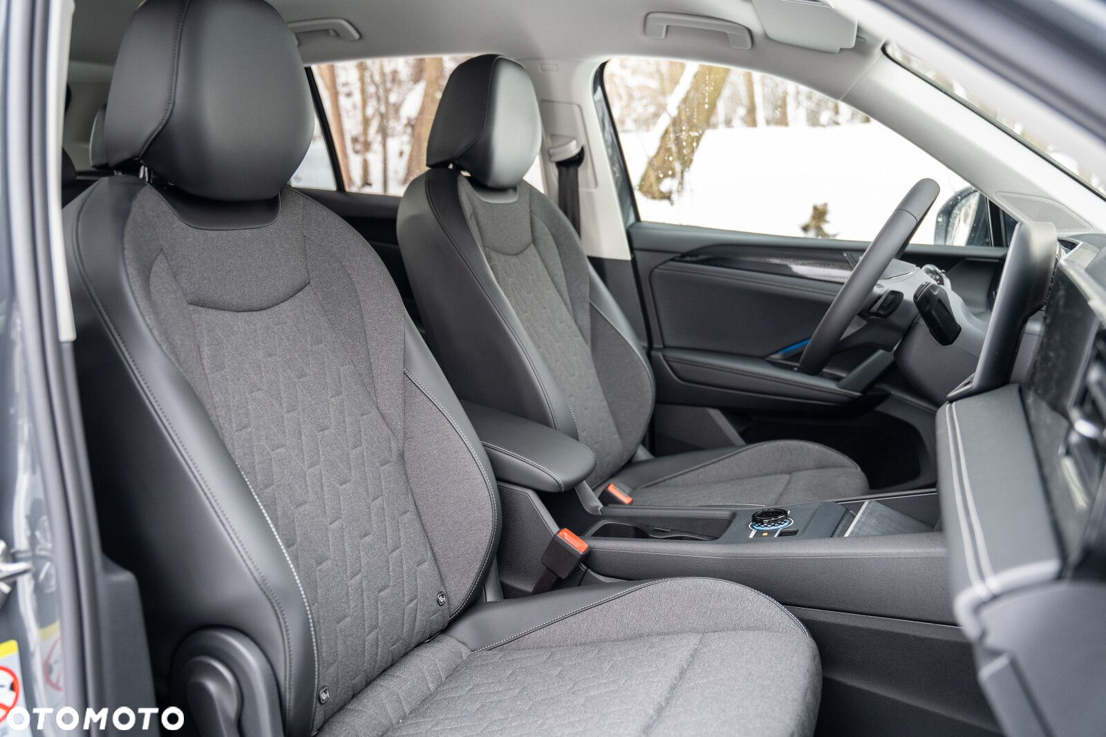Volkswagen Tiguan - 26