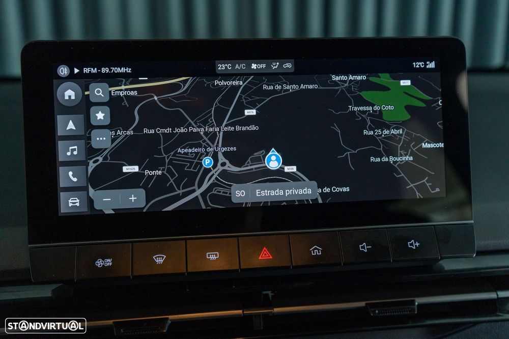 MG MG4 64 kWh Luxury - 32