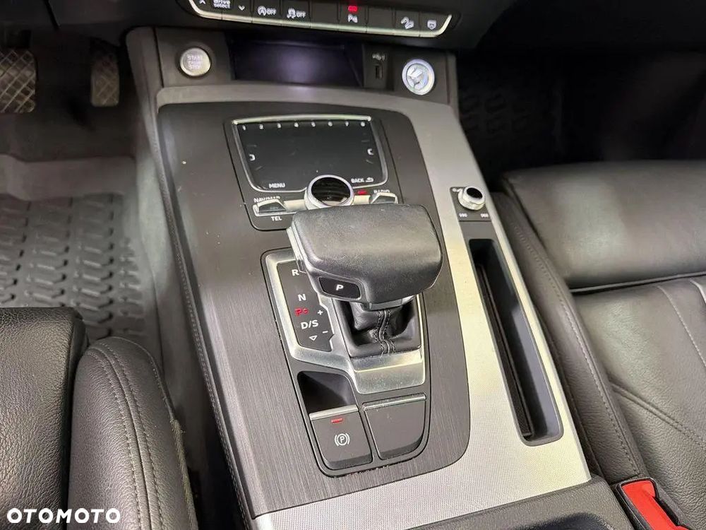 Audi Q5 45 TFSI quattro S tronic S line - 13