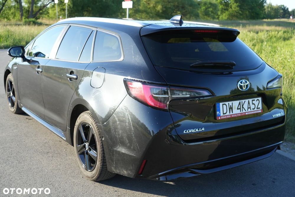 Toyota Corolla 2.0 Hybrid Comfort - 5